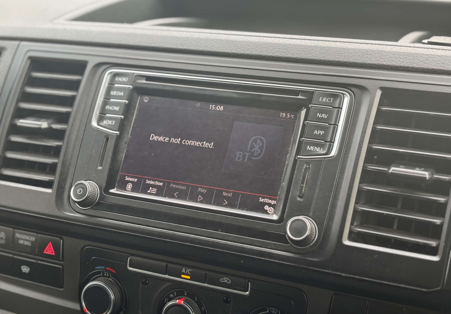 Used Volkswagen Transporter 2017 for sale - 76681864: Photo 29