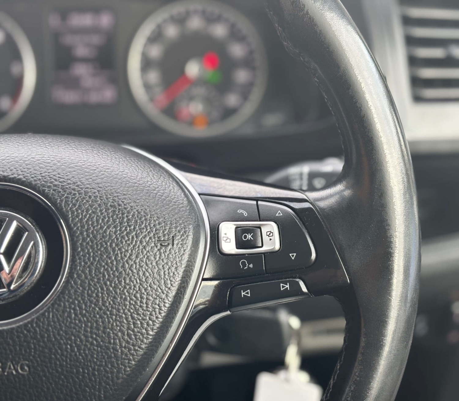 Used Volkswagen Transporter 2017 for sale - 76681864: Photo 35