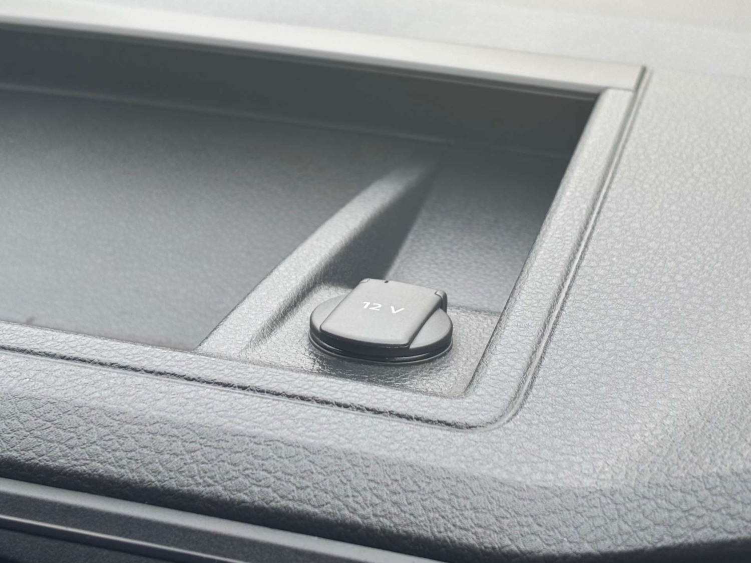 Used Volkswagen Transporter 2017 for sale - 76681864: Photo 38