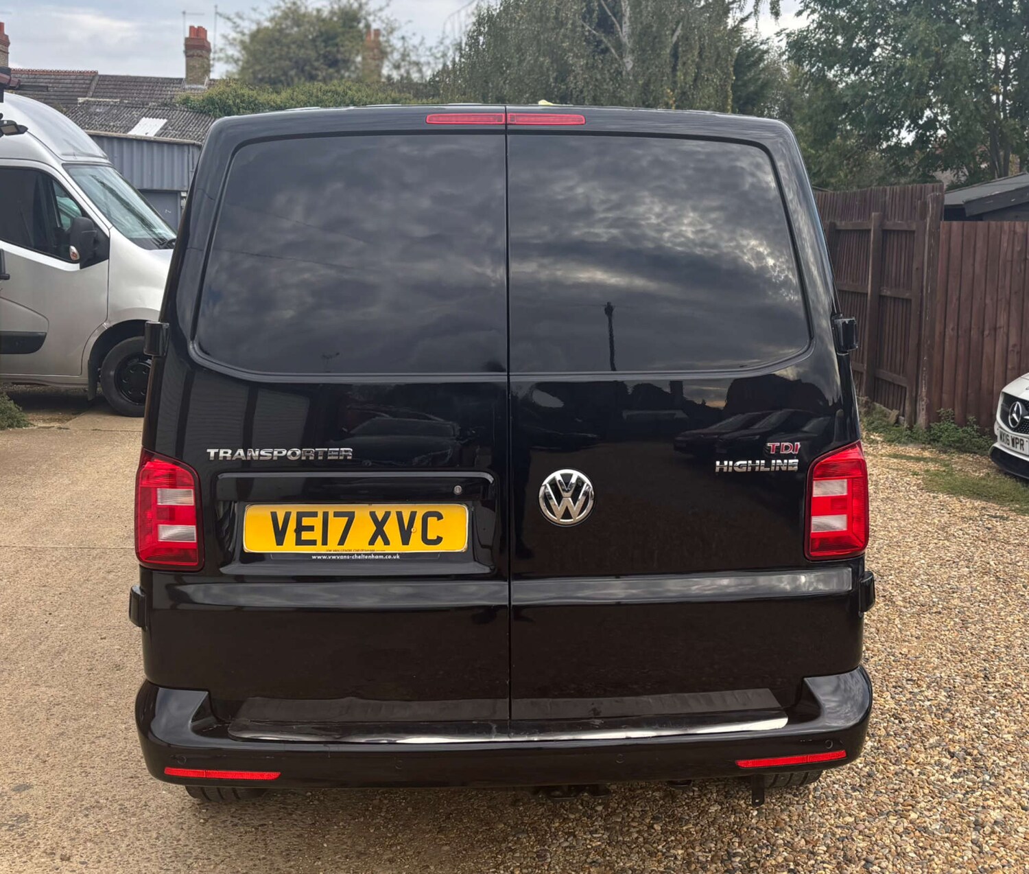 Used Volkswagen Transporter 2017 for sale - 76681864: Photo 5