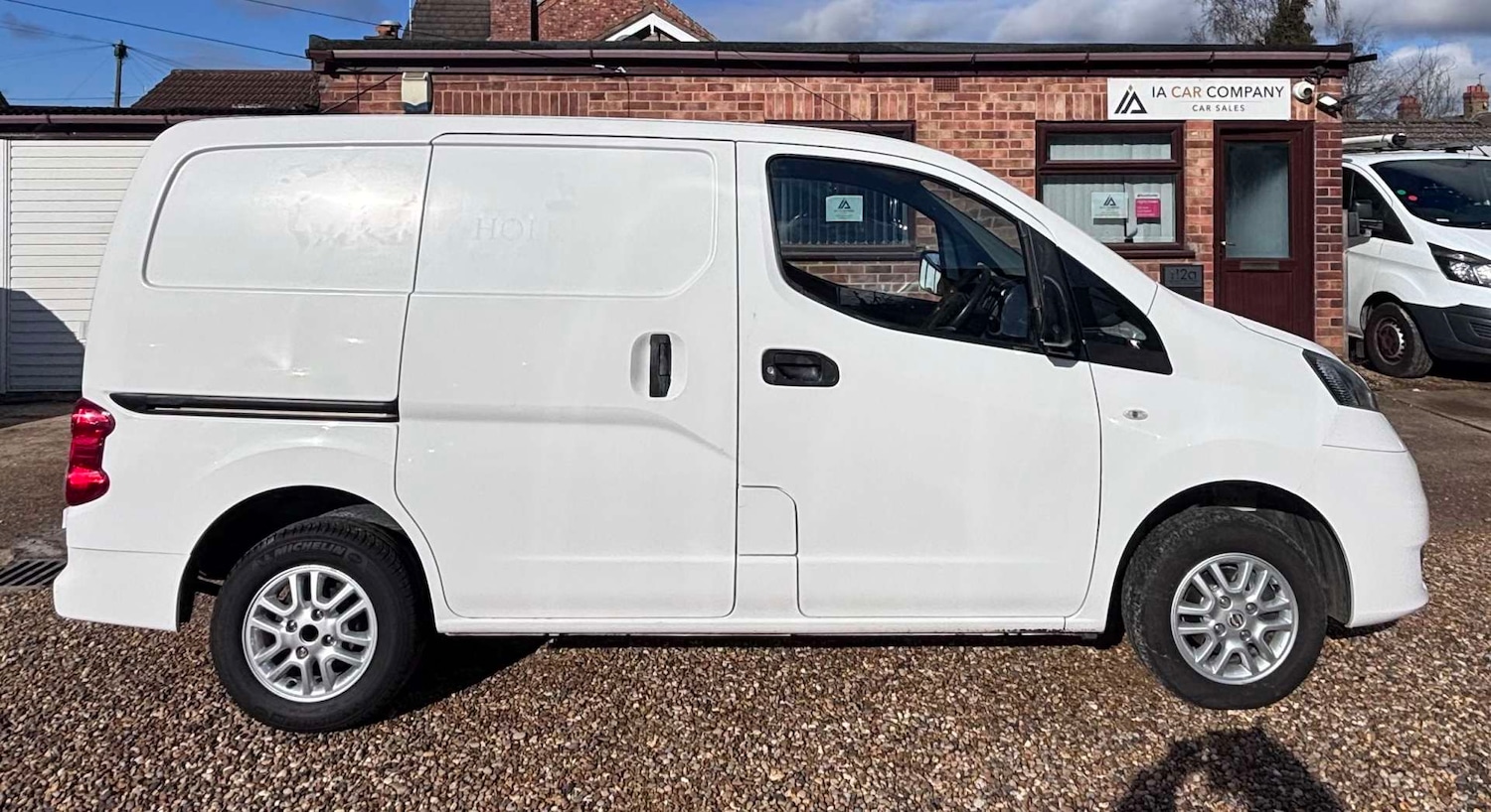 Used Nissan NV200 2018 for sale - 77702632: Photo 2