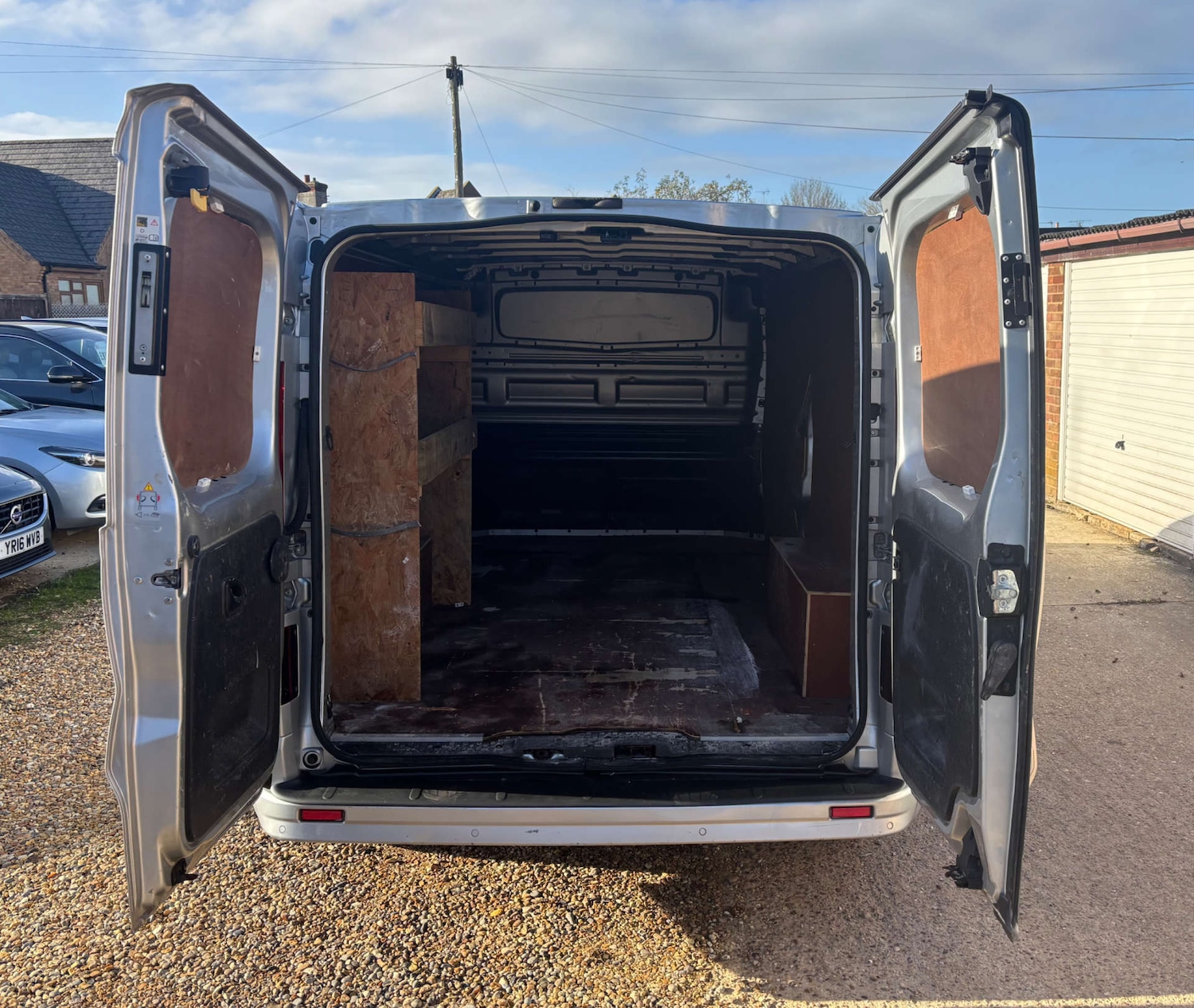 Used Vauxhall Vivaro 2017 for sale - 76681839: Photo 11