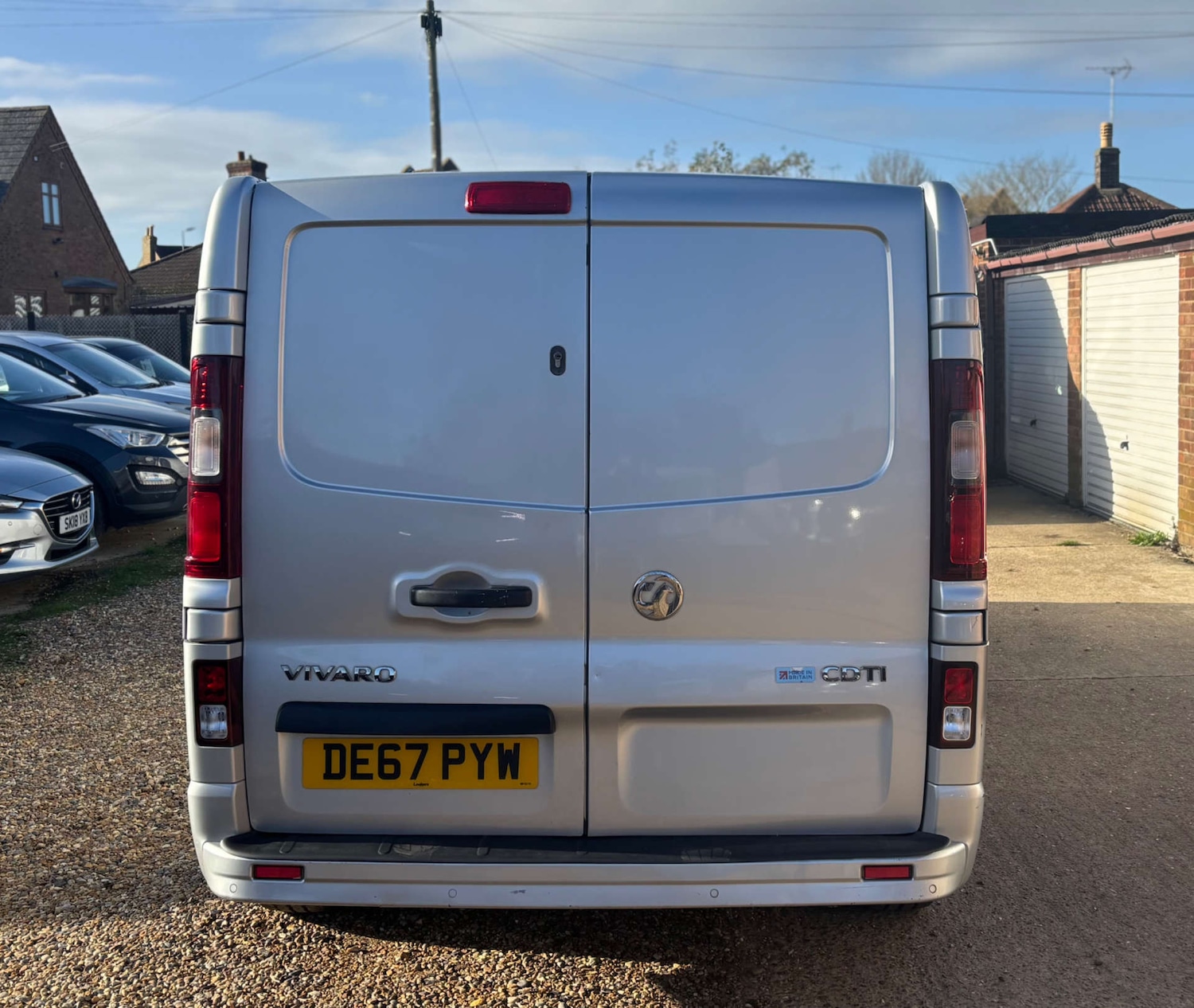 Used Vauxhall Vivaro 2017 for sale - 76681839: Photo 4