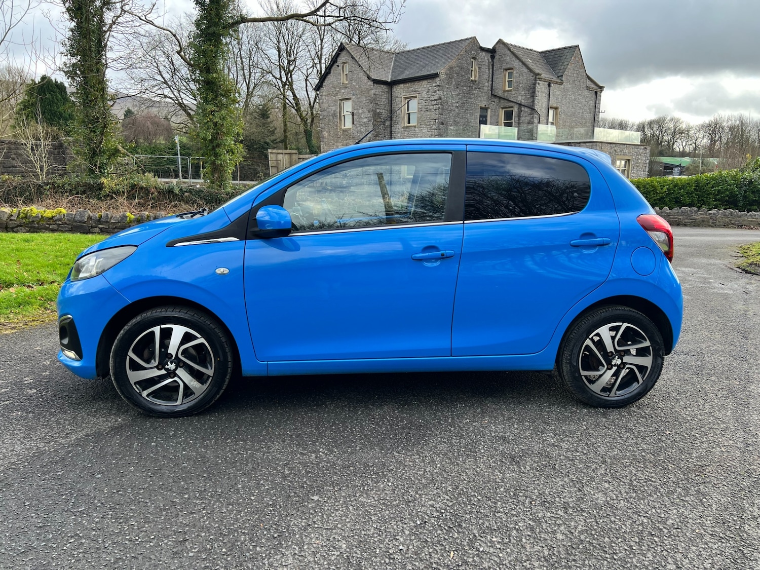 Used Peugeot 108 2016 for sale - 77888704: Photo 4