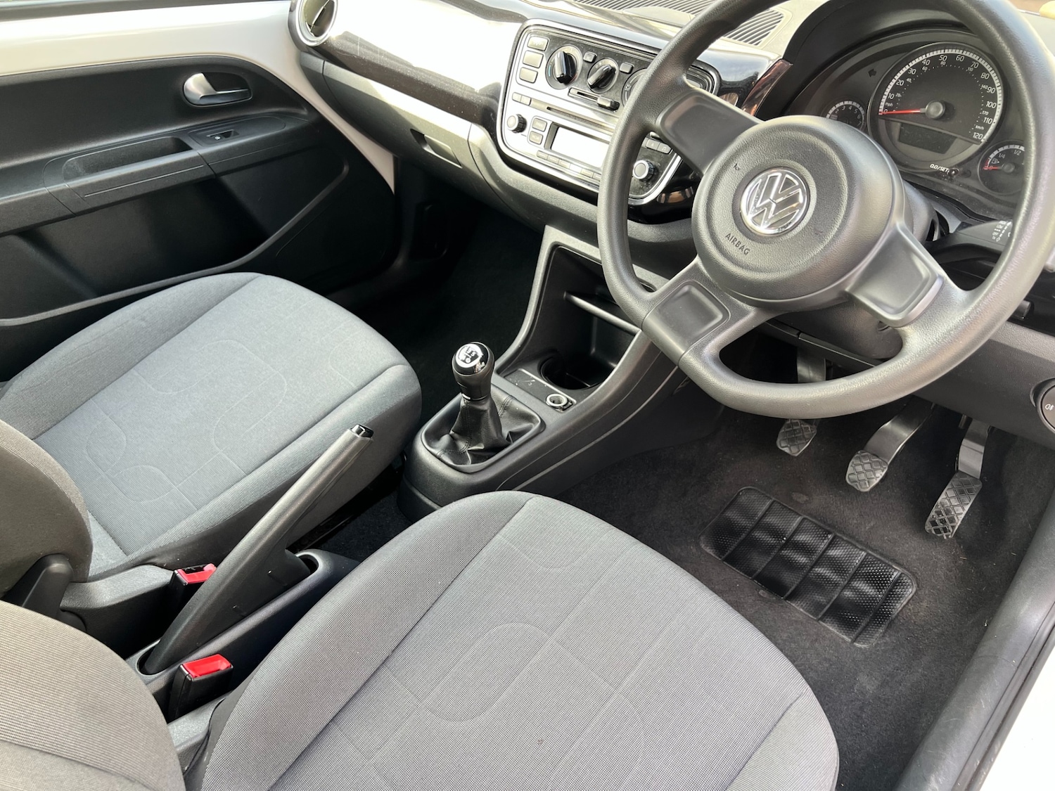 Used Volkswagen up! 2012 for sale - 76919904: Photo 8