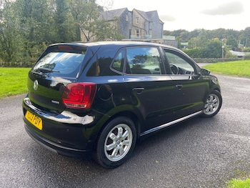 Used Volkswagen Polo 2013 for sale - 76364360: Photo