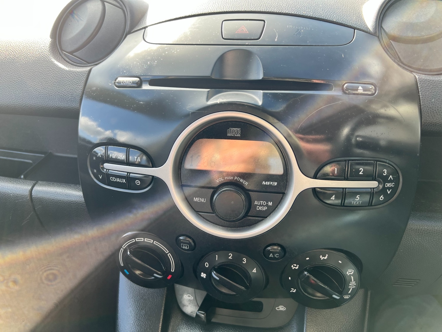 Used Mazda Mazda2 2009 for sale - 77947027: Photo 13