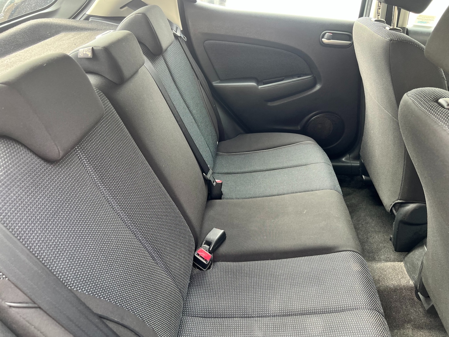 Used Mazda Mazda2 2011 for sale - 78154716: Photo 10