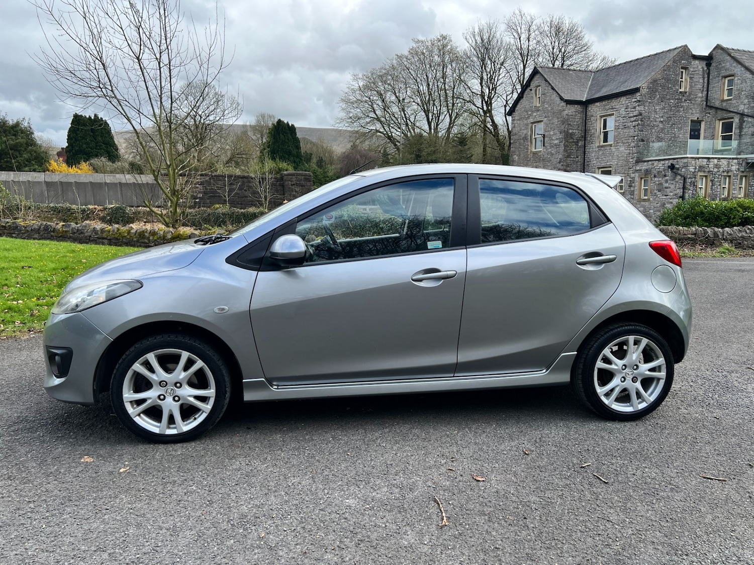 Used Mazda Mazda2 2011 for sale - 78154716: Photo 4