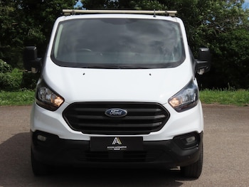 Used Ford Transit Custom 2018 for sale - 79039077: Photo