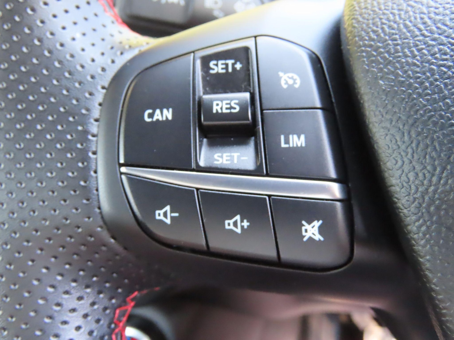 Used Ford Puma 2020 for sale - 76988104: Photo 16