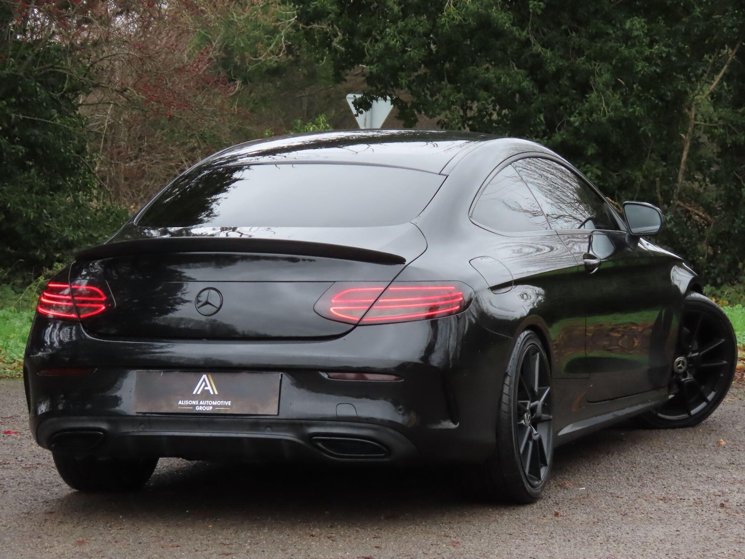 Used Mercedes-Benz C Class 2018 for sale - 76989619: Photo 5