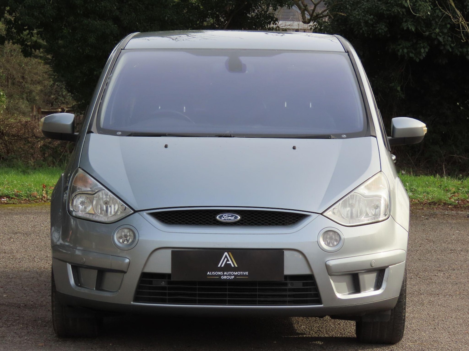 Used Ford S-Max 2010 for sale - 77939563: Photo 2