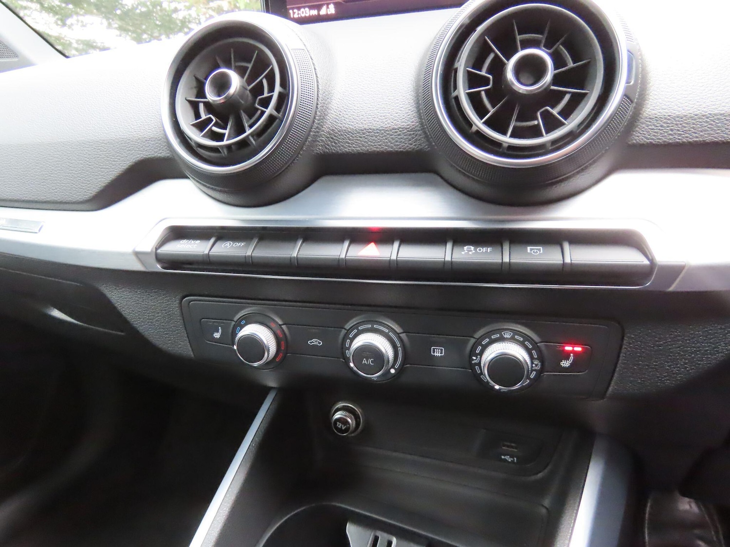 Used Audi Q2 for sale - 76472180: Photo 12