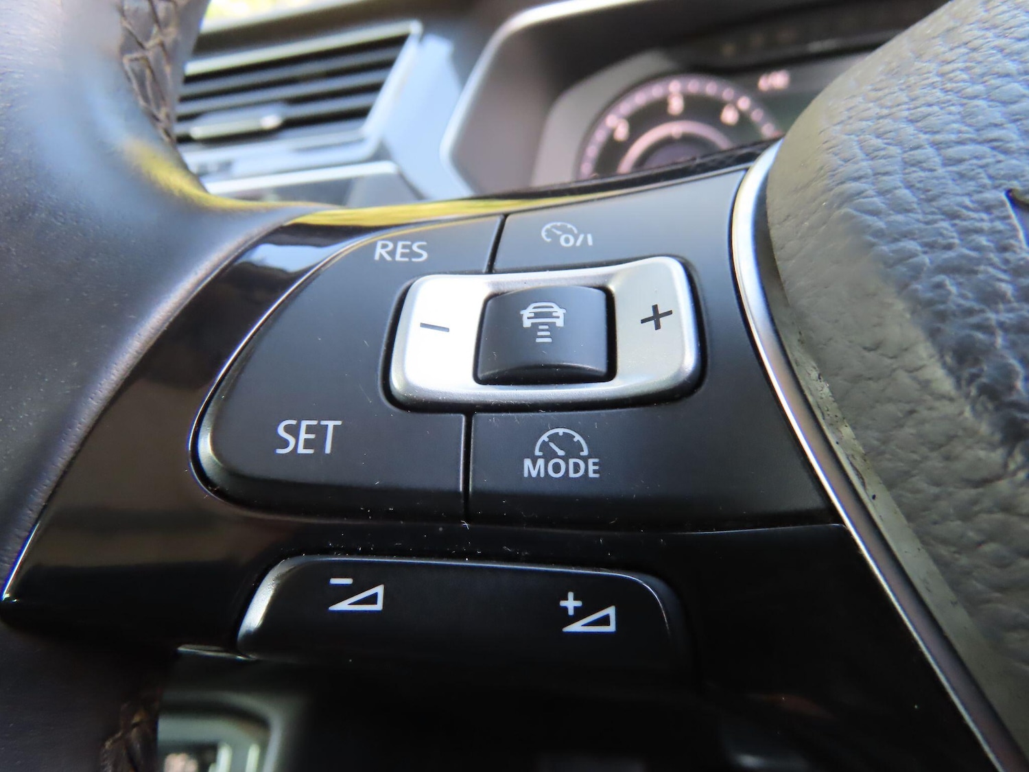 Used Volkswagen Tiguan 2017 for sale - 77723821: Photo 13