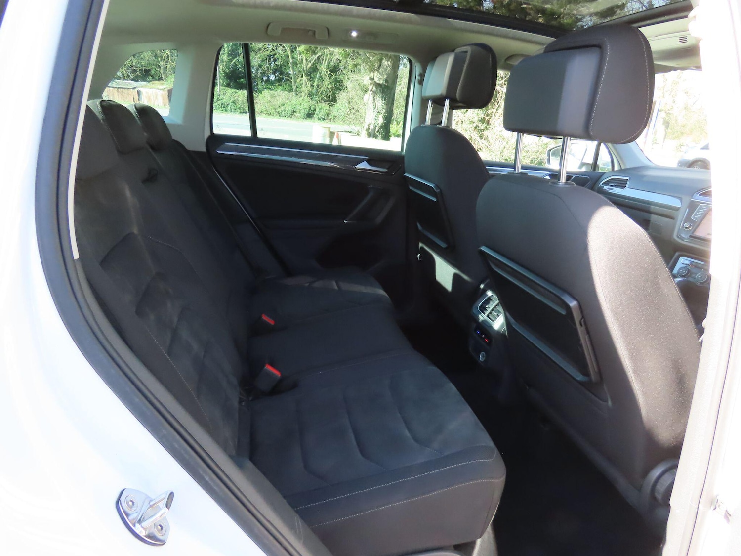 Used Volkswagen Tiguan 2017 for sale - 77723821: Photo 9