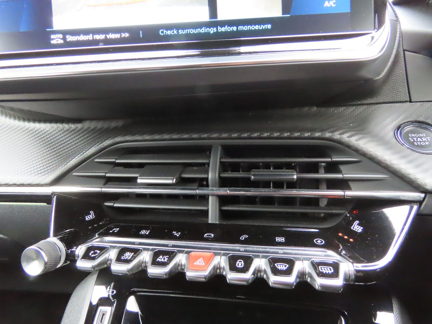 Used Peugeot 2008 2021 for sale - 77331332: Photo 13