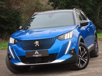 Used Peugeot E-2008 2021 for sale - 77331332: Photo