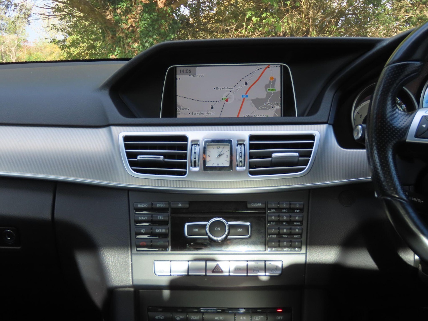 Used Mercedes-Benz E Class 2014 for sale - 76440863: Photo 10