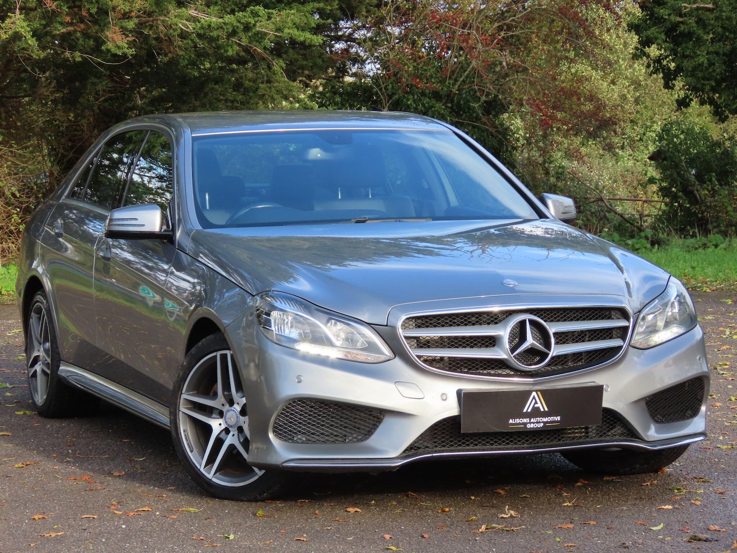 Used Mercedes-Benz E Class 2014 for sale - 76440863: Photo 3