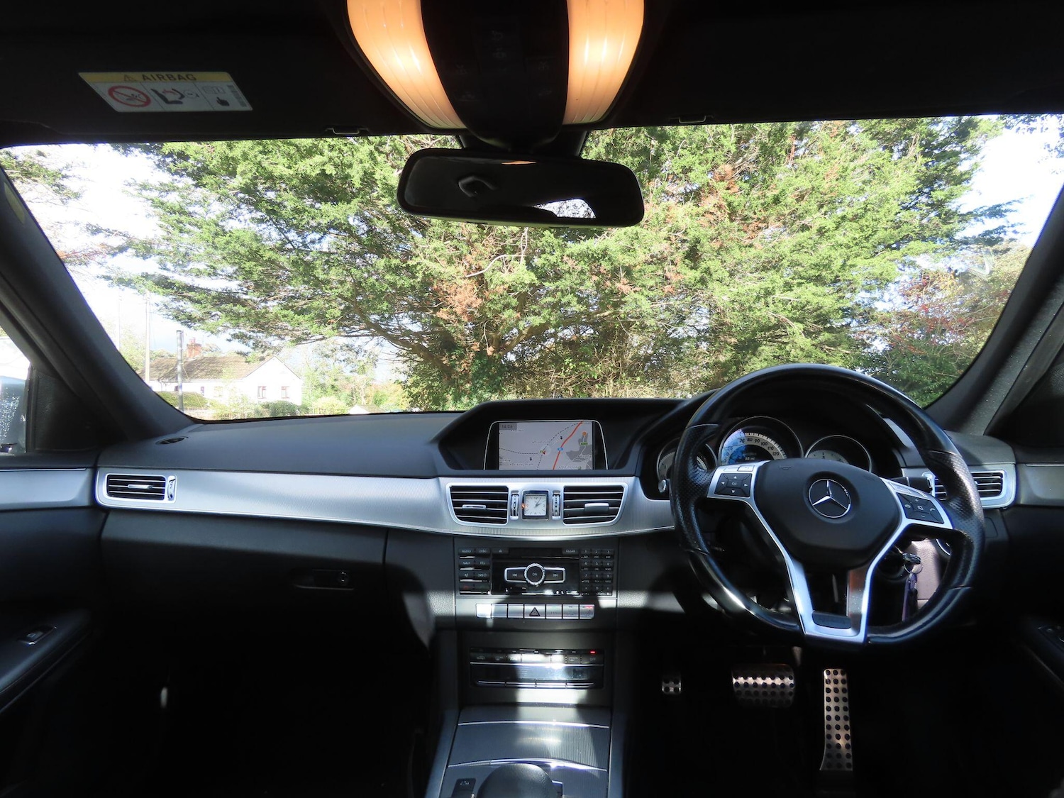 Used Mercedes-Benz E Class 2014 for sale - 76440863: Photo 7