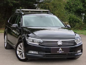 Used Volkswagen Passat 2019 for sale - 79832498: Photo