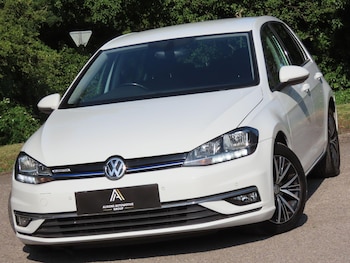 Used Volkswagen Golf 2018 for sale - 79093823: Photo