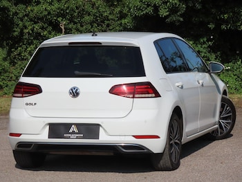 Used Volkswagen Golf 2018 for sale - 79093823: Photo