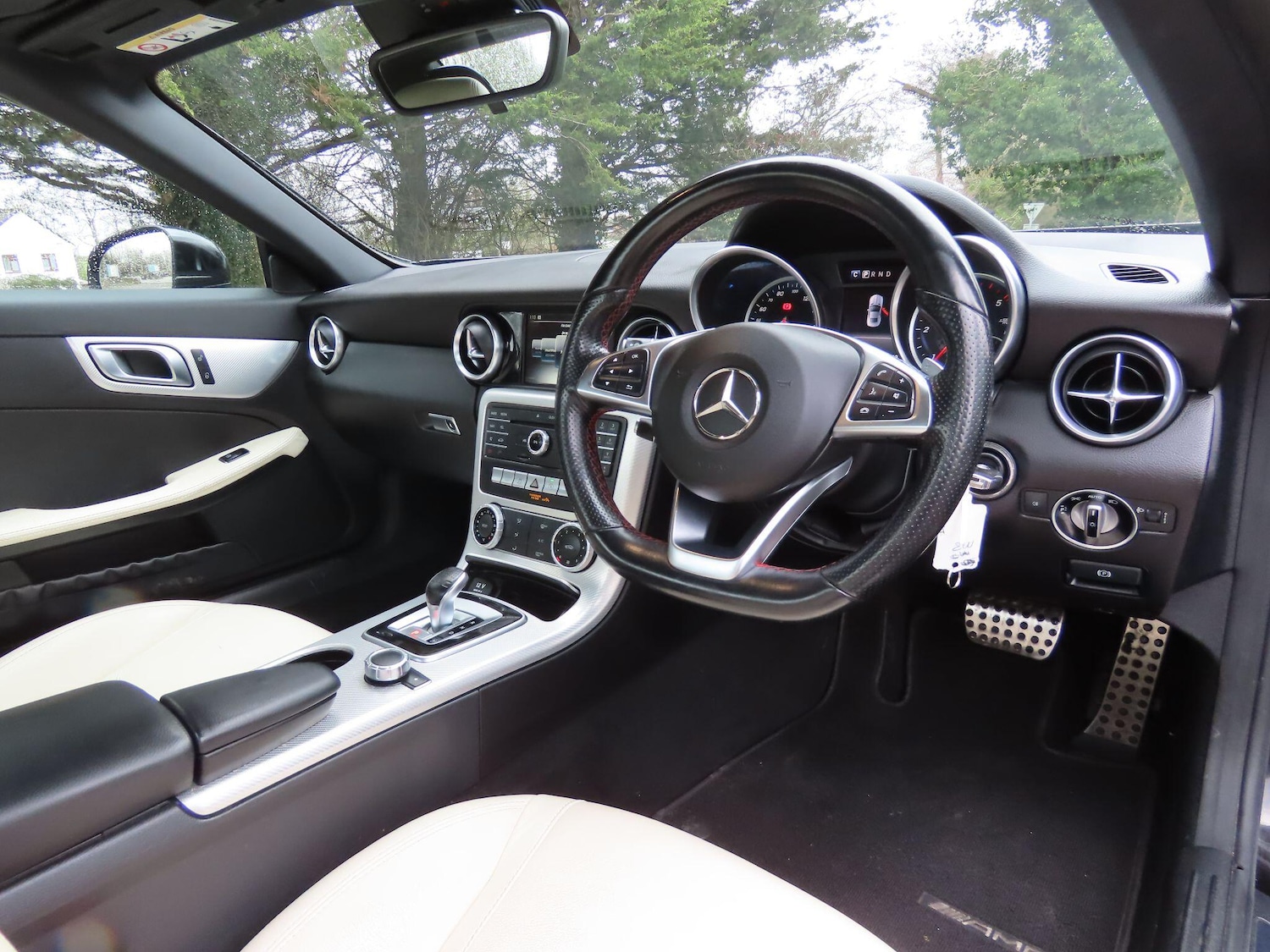 Used Mercedes-Benz SLC 2017 for sale - 77633240: Photo 9