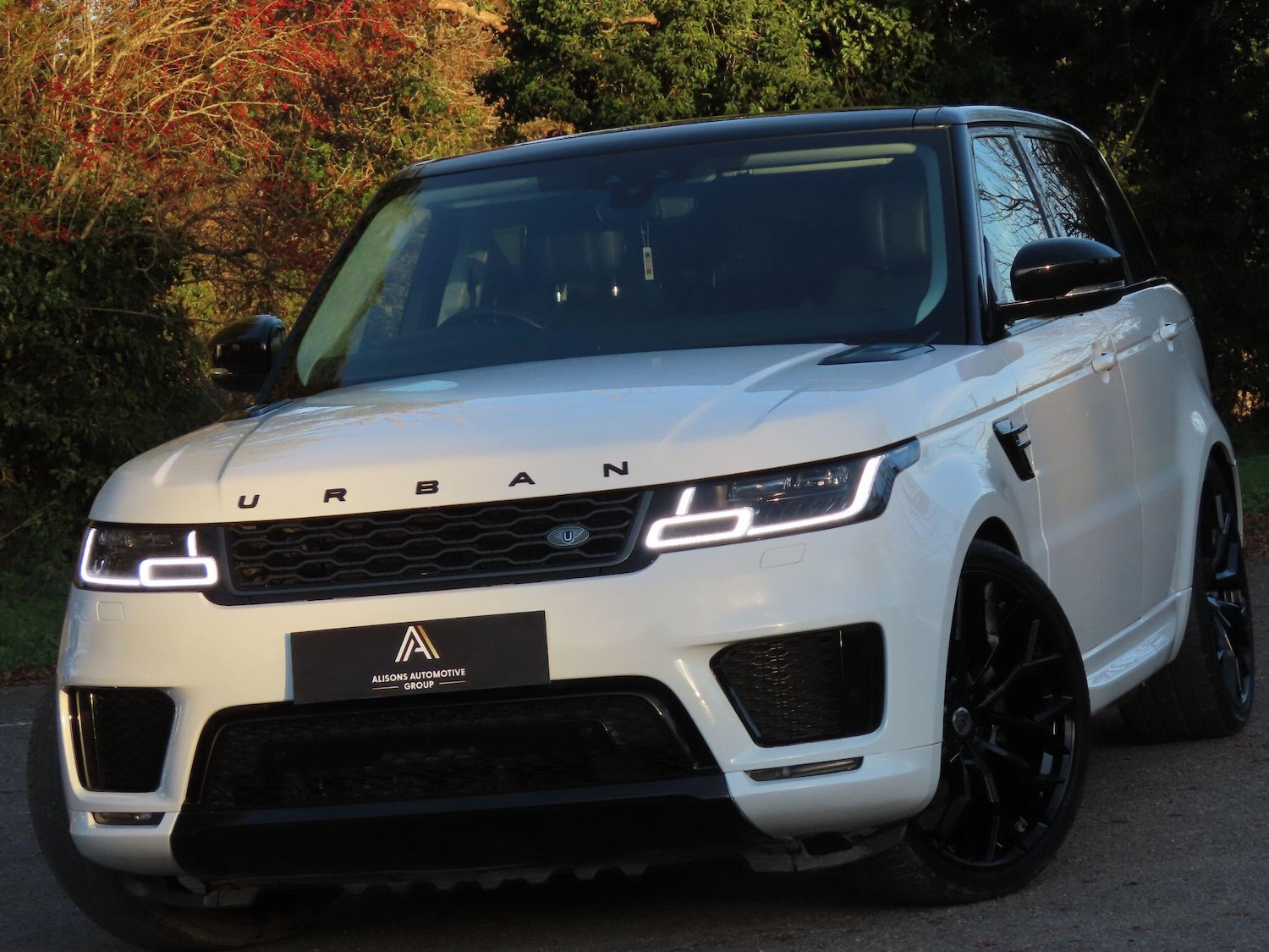 Used Land Rover Range Rover Sport 2019 for sale - 76702100: Photo 2