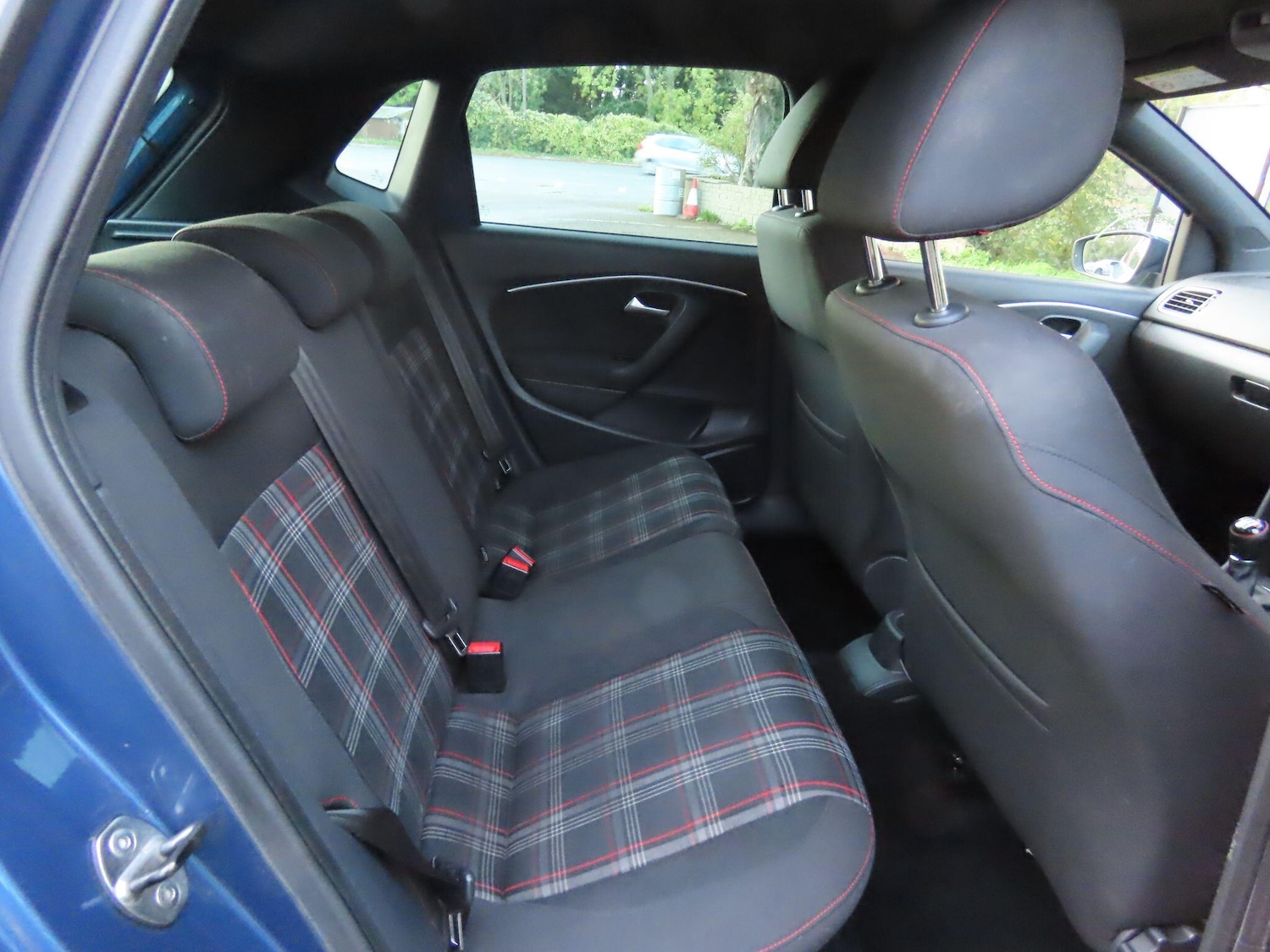 Used Volkswagen Polo 2016 for sale - 76441120: Photo 9