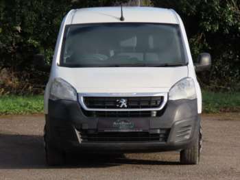 Used Peugeot Partner 2016 for sale - 73586122: Photo