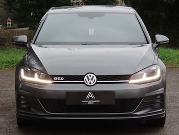 Used Volkswagen Golf 2017 for sale - 79229685: Photo