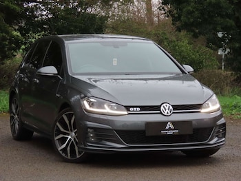 Used Volkswagen Golf 2017 for sale - 79229685: Photo