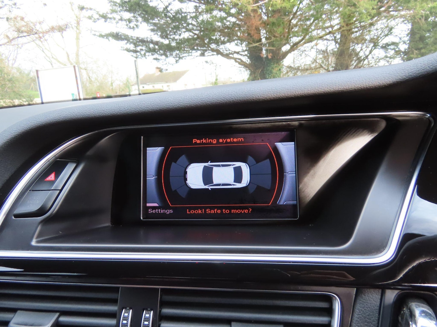 Used Audi A4 2013 for sale - 77203471: Photo 12