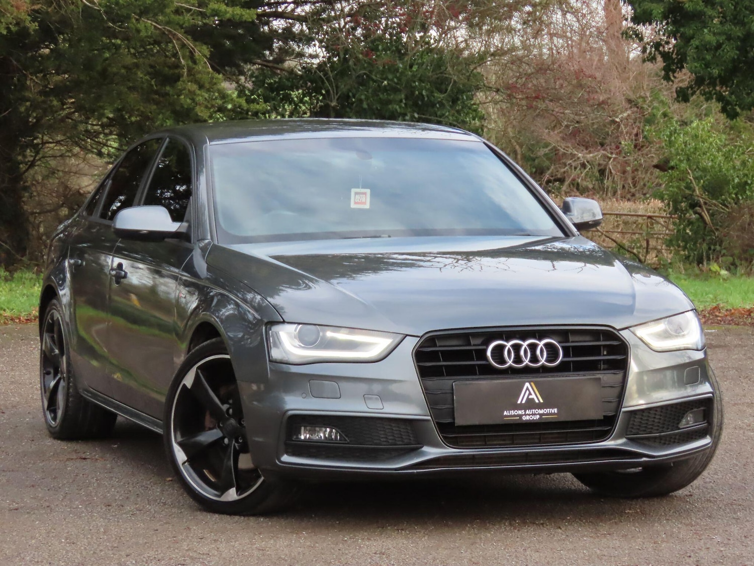 Used Audi A4 2013 for sale - 77203471: Photo 4