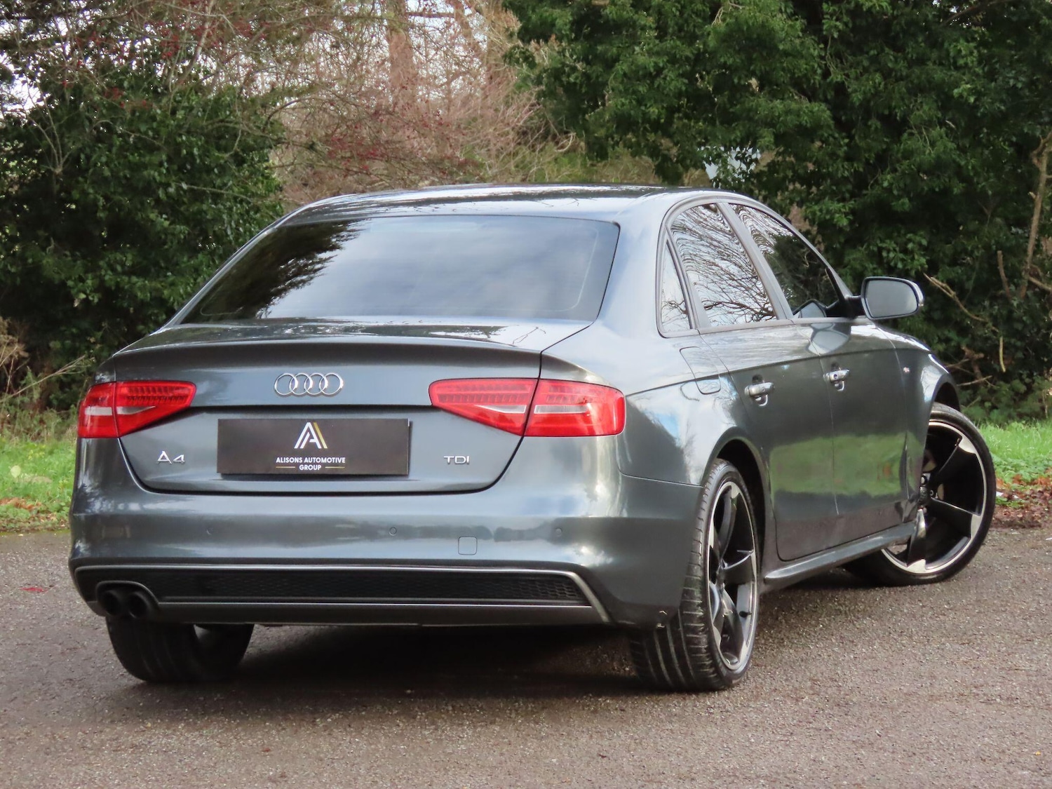 Used Audi A4 2013 for sale - 77203471: Photo 5