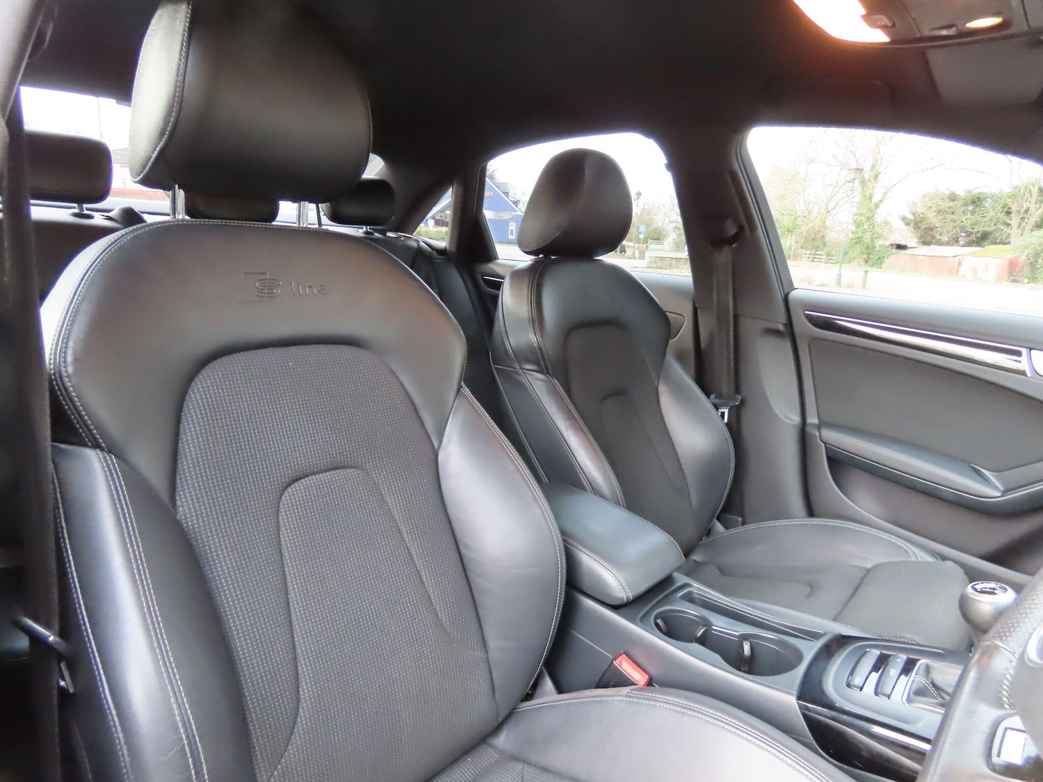 Used Audi A4 2013 for sale - 77203471: Photo 9