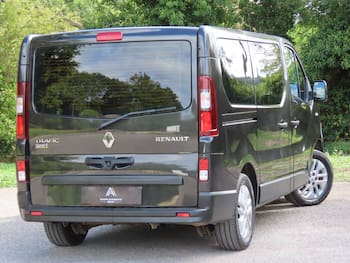 Used Renault Trafic 2017 for sale - 79868463: Photo