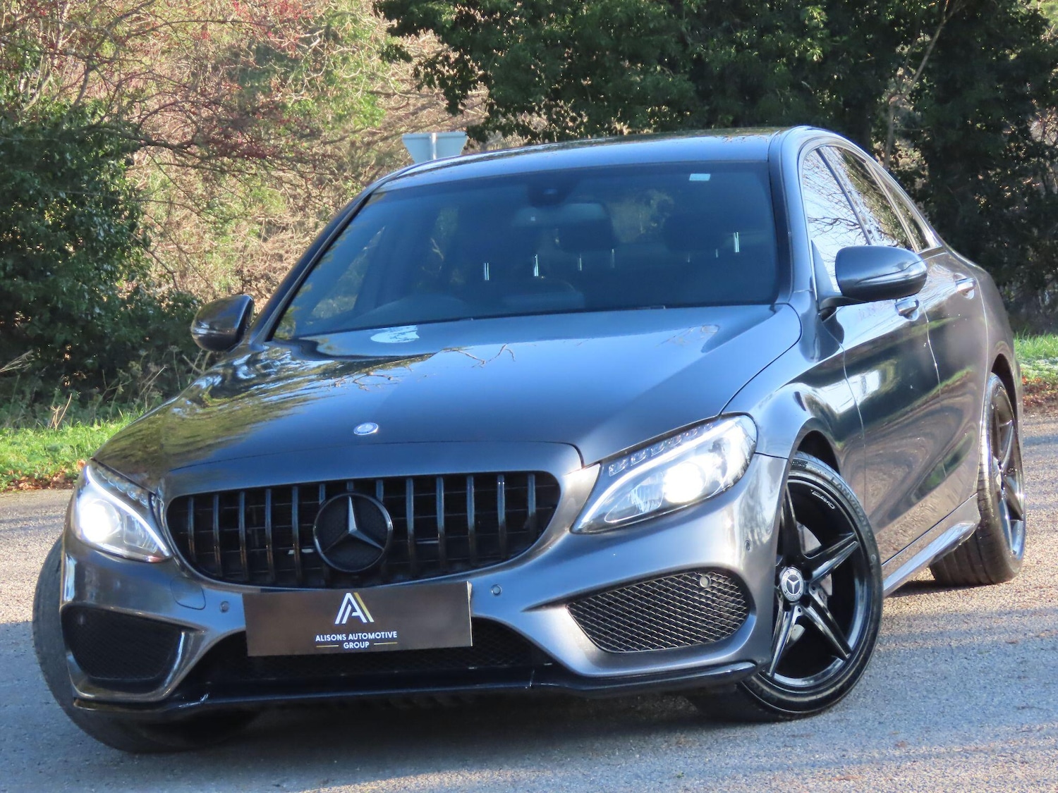 Used Mercedes-Benz C Class 2016 for sale - 77084421: Photo 1