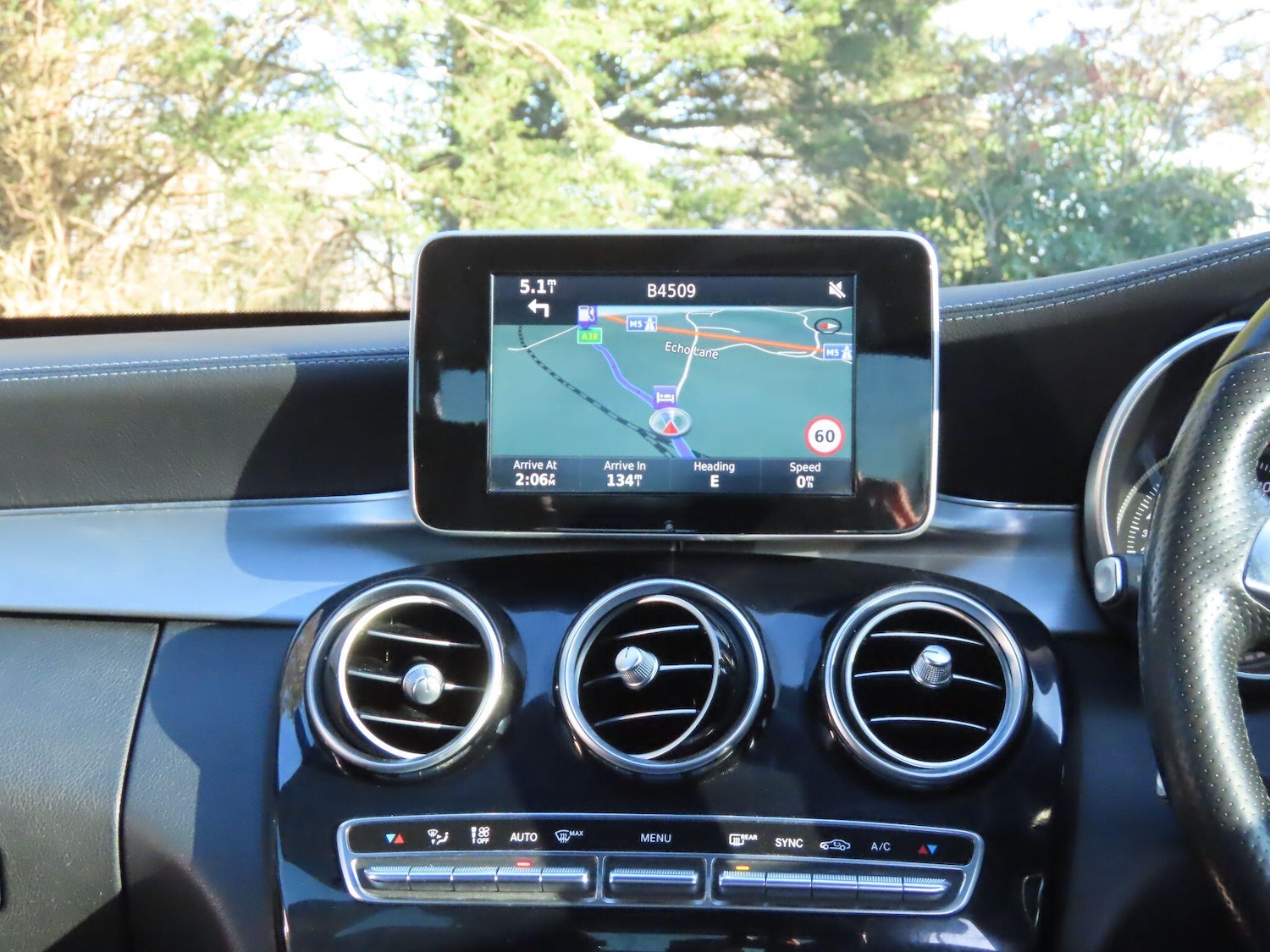 Used Mercedes-Benz C Class 2016 for sale - 77084421: Photo 11