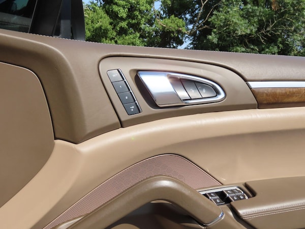 Used Porsche Cayenne 2013 for sale - 75563692: Photo 14