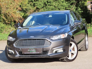 Used Ford Mondeo 2017 for sale - 76060720: Photo