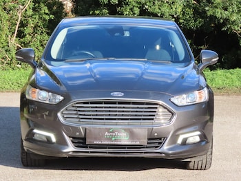 Used Ford Mondeo 2017 for sale - 76060720: Photo