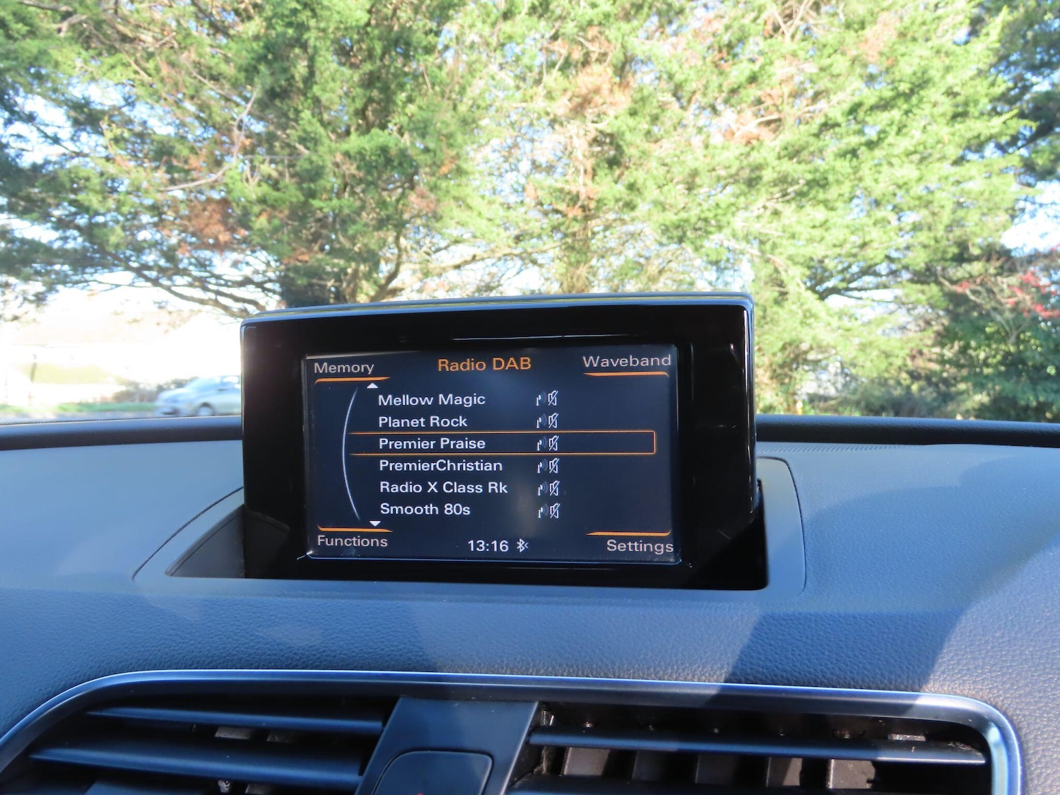 Used Audi Q3 2016 for sale - 76608134: Photo 11