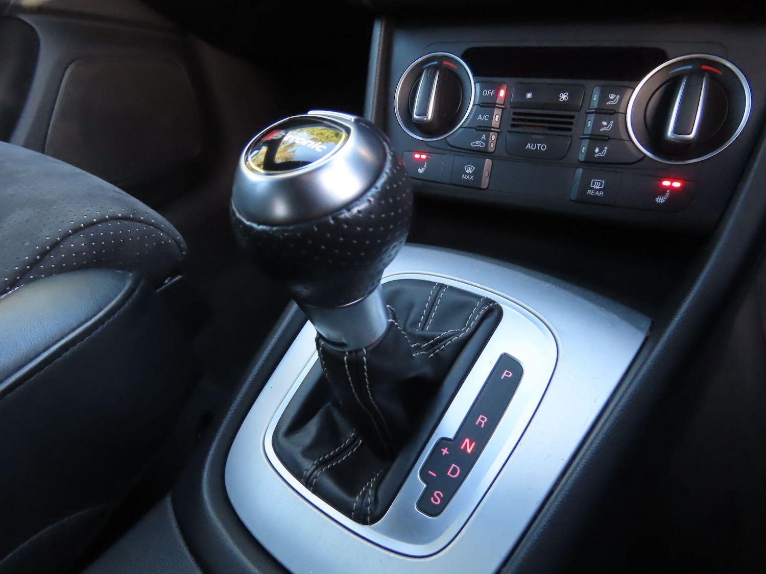 Used Audi Q3 2016 for sale - 76608134: Photo 14