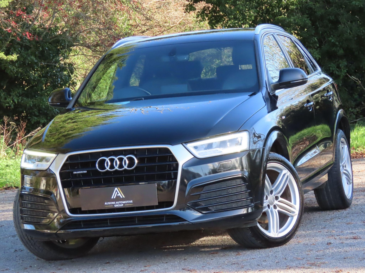Used Audi Q3 2016 for sale - 76608134: Photo 2
