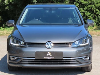 Used Volkswagen Golf 2019 for sale - 79229585: Photo