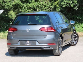 Used Volkswagen Golf 2019 for sale - 79229585: Photo