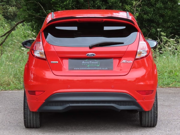Used Ford Fiesta 2016 for sale - 71090342: Photo 5